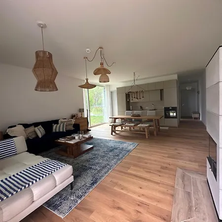 Apartment Wunderschoenes Soul Space Mit Seeblick Im Marina *